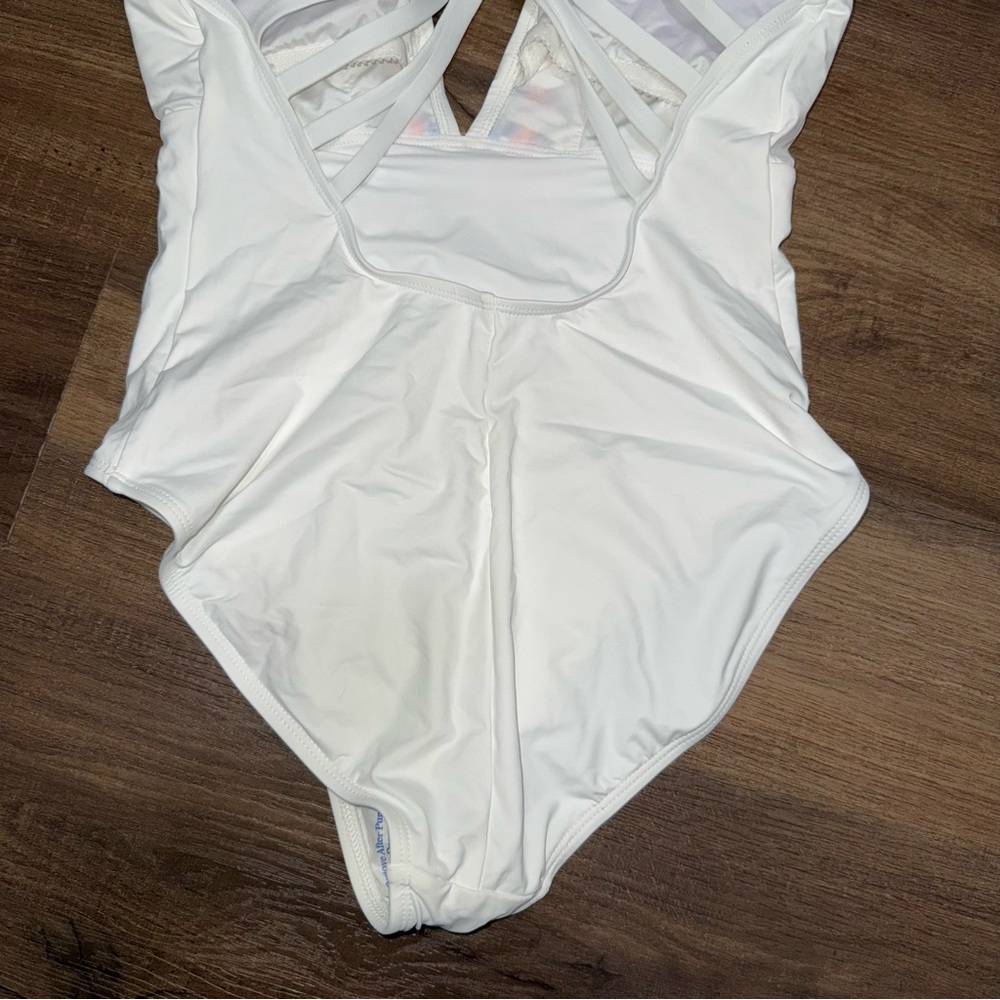 NWT La Blanca Multi-Strap Cross-Back One Piece - White - Picture 7 of 9